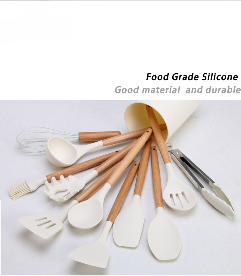 Wooden Handle Silicone Spatula Detail