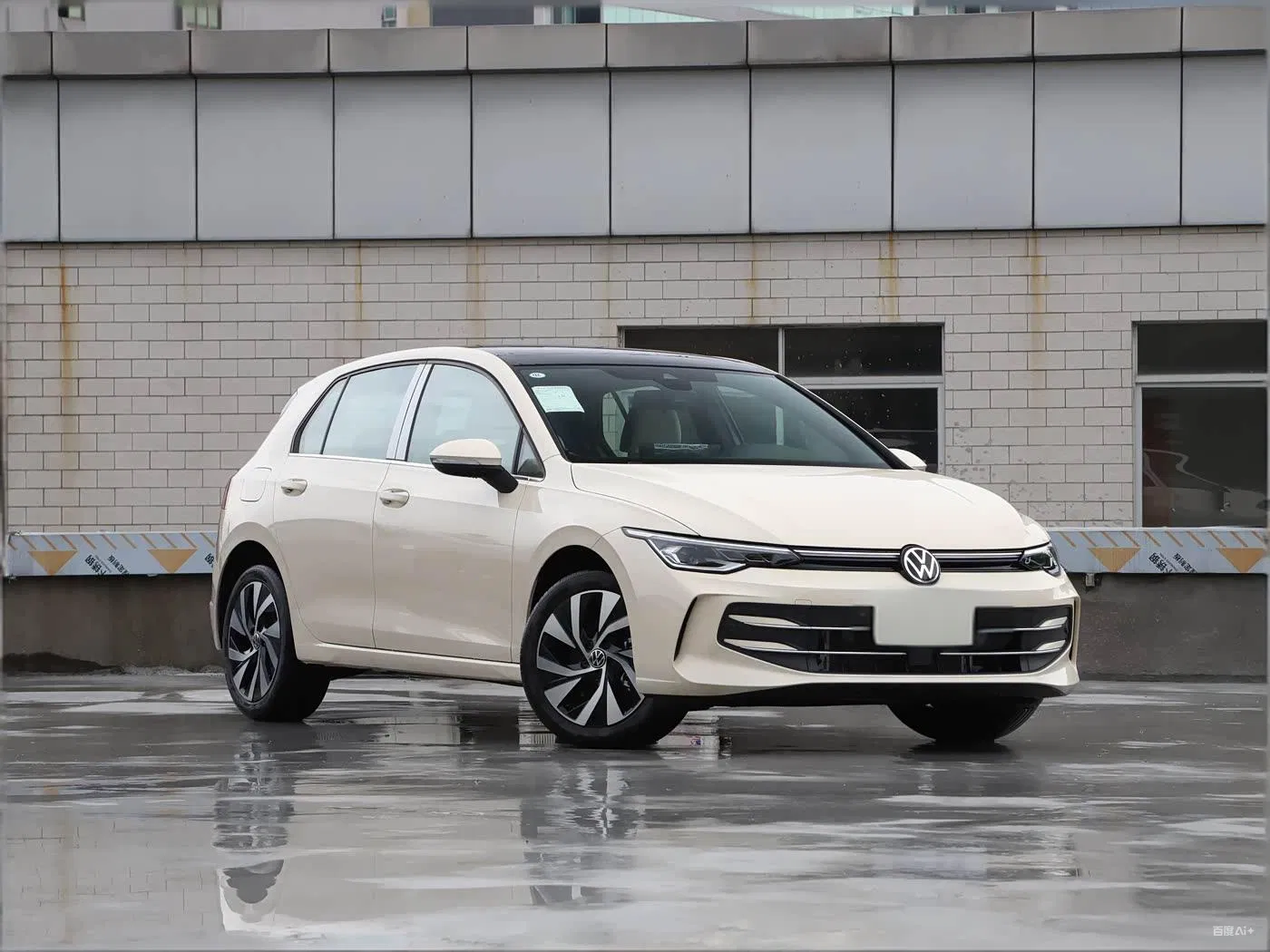 Well-Maintained 2023 VW Golf Gti 2.0t Gasoline Auto Ready to Ship Used Cars Wholesale Batch Supply, Sport Seats &amp; LED Lights