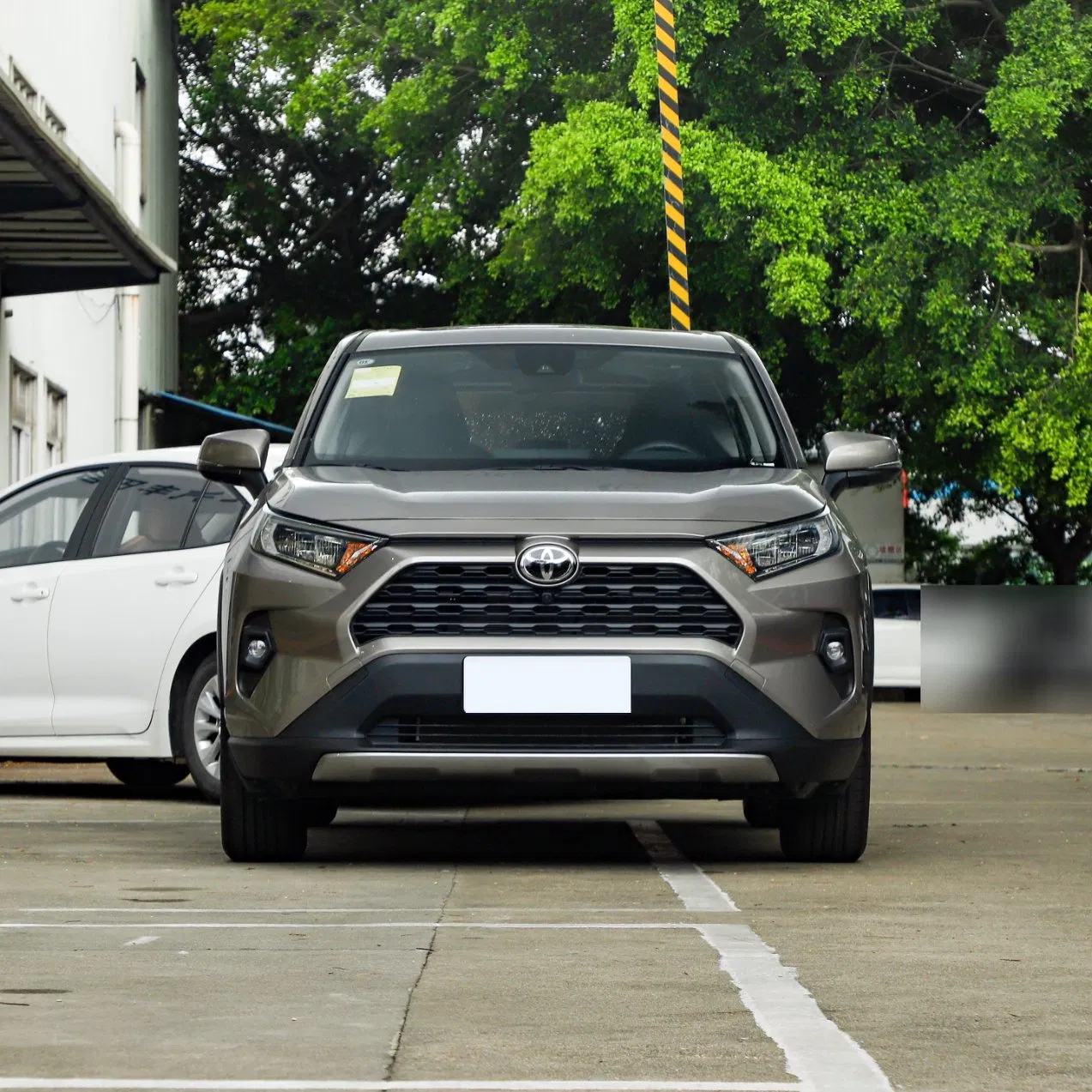 2024 Toyta RAV4 New Gasoline 5-Door 5-Seater SUV Petrol Vehicle Used Car Factory Price