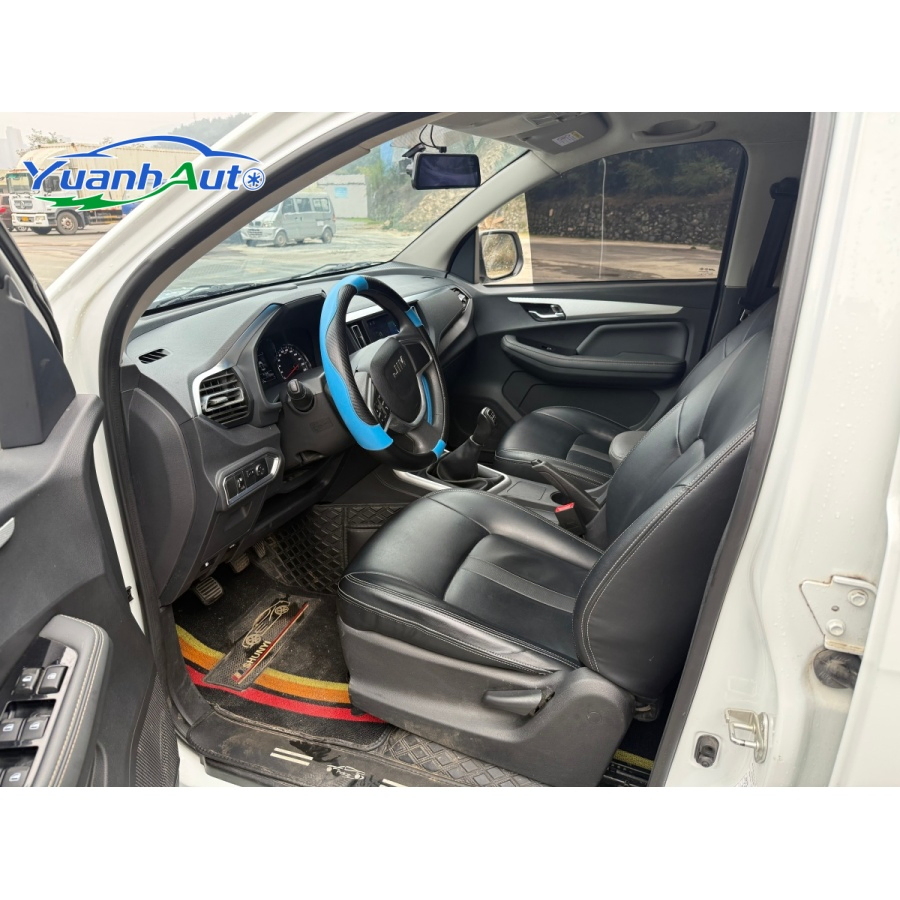 Used Isuzu Ruimai 2022 Ruimai 2.8t Classic Diesel 2WD Comfort Long-Wheelbase Edition 4X4 Pickup Truck Car