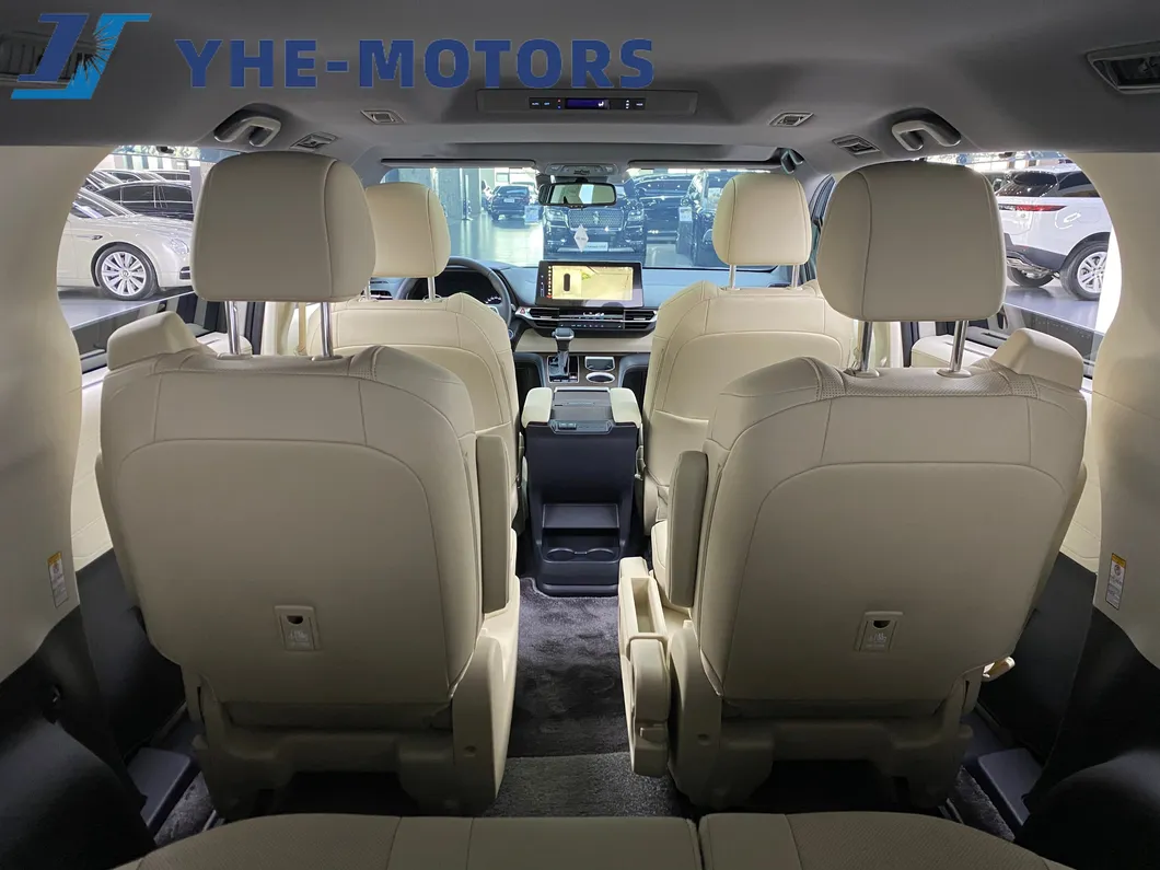 Toyota Sienna Interior