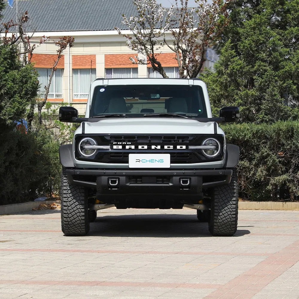 High Quality Used 2.3t Ford Bronco 5 Doors 5 Seats SUV used 10-Speed at Gasoline off-Road Vehicle Ford Bronco 2024
