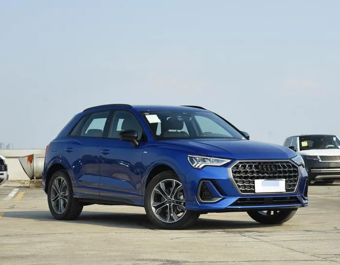 Audi Q3 View 5