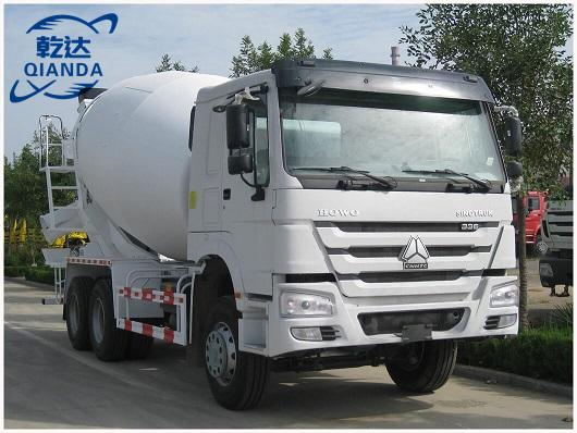 Sinotruk Used Hovo 6*4 Concrete Mixer, Commercial Vehicle, Sold in Uzbekistan