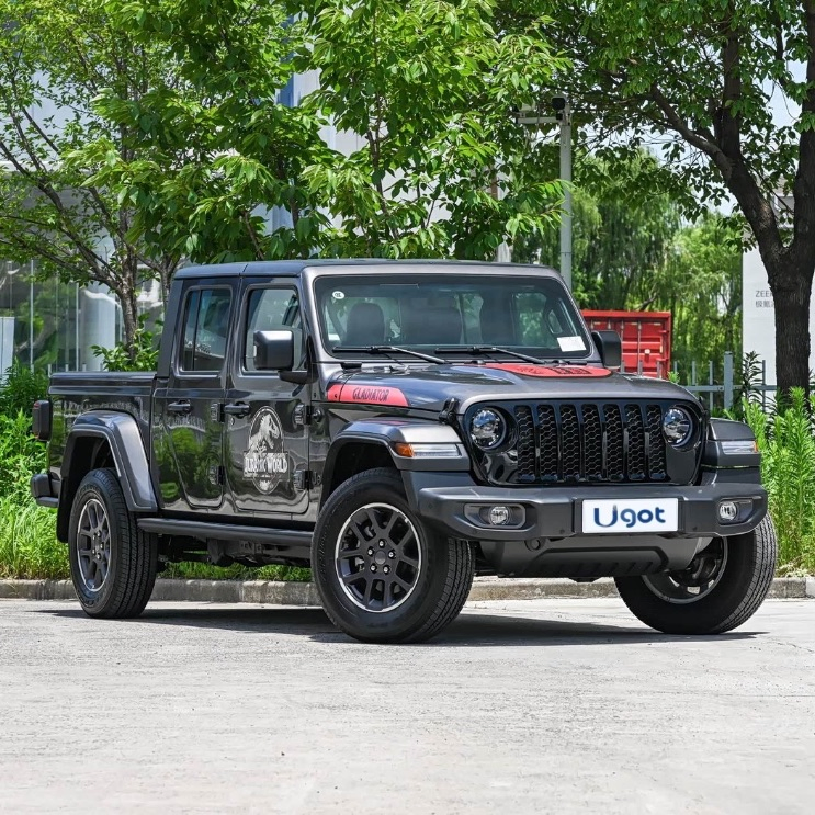 2025 Je-Ep Gladiator 3.6L Jurassic World Edition New/Used High Performance Pick-up Truck Four-Wheel Drive Vehicle