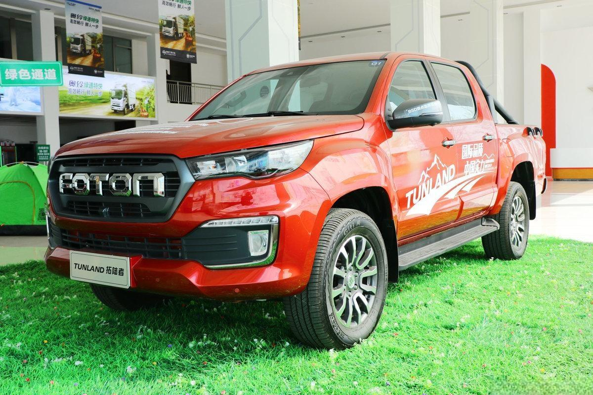 Used New Great Bang for Your Buck Smart Foton 2.0t 238HP 4X4 Cargo Truck Double Cab Pickup Truck Utility Truck