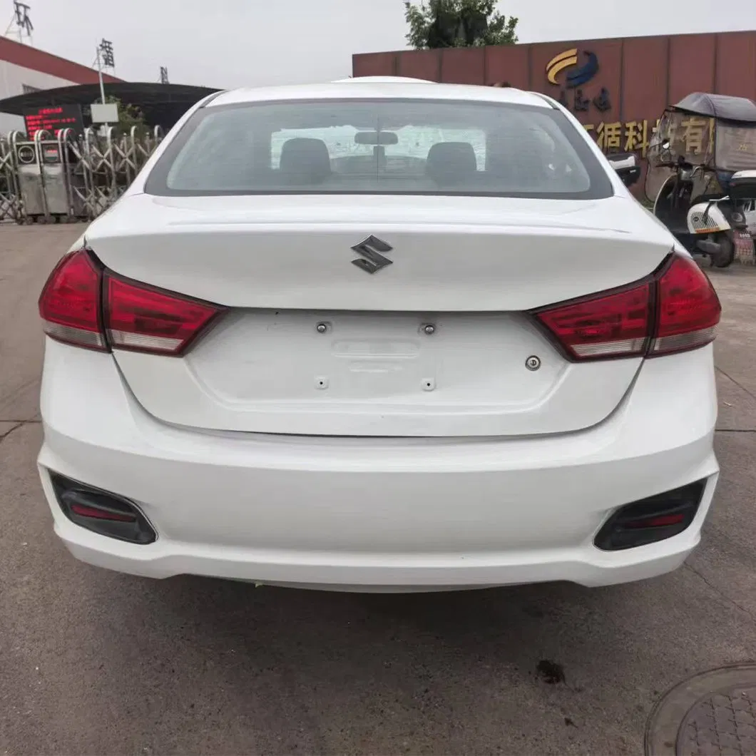 Changan Suzuki Alivio Used Sedan Manual 5 Seats Used Toyota Petrol/CNG Car