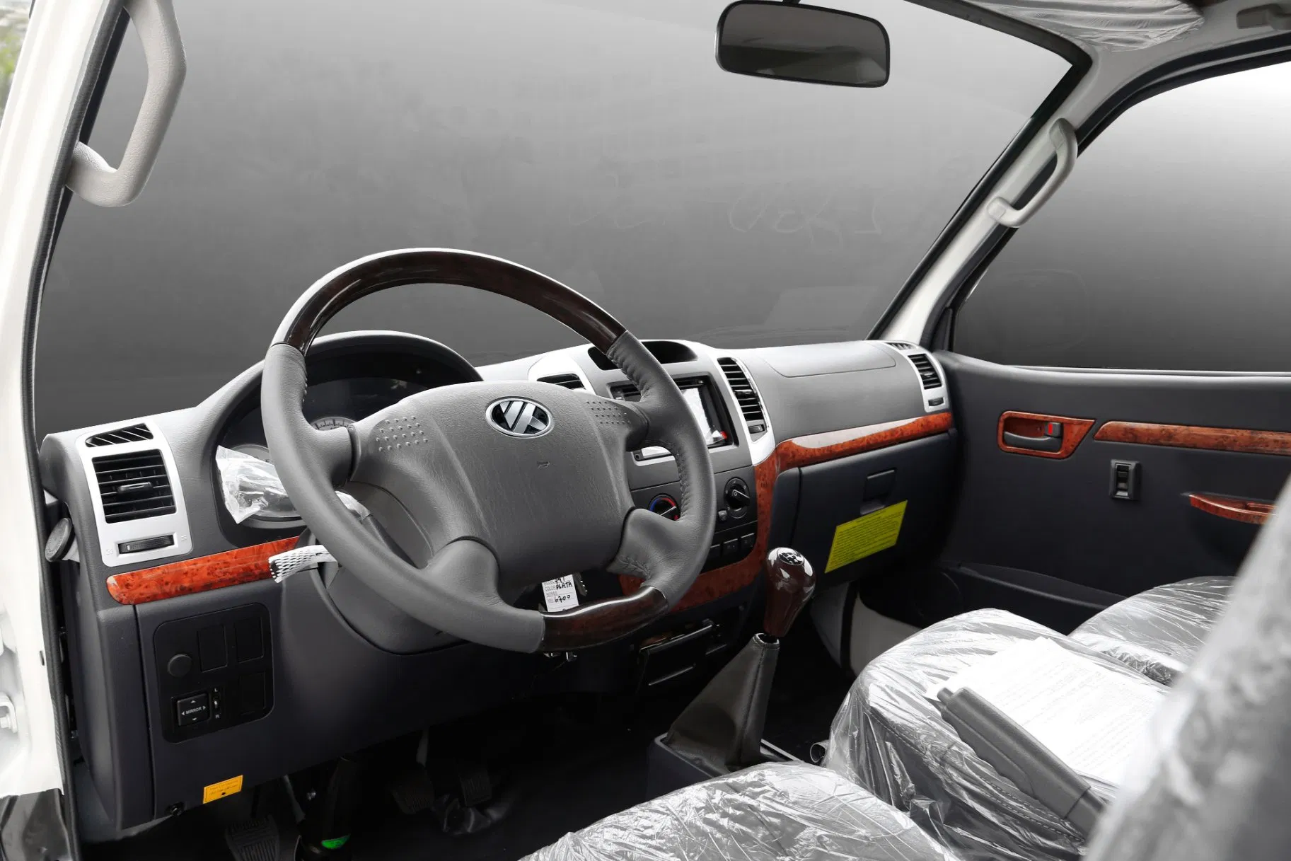 KINGSTAR Best 16 Seats Gasoline Euro 4 Engine minivan