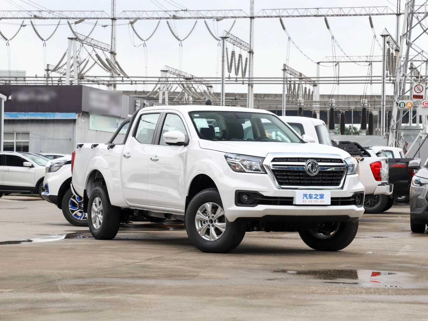 Dongfeng Rich 6 Ruiqi Truck 2WD 4X4 off-Road Version Diesel Engine 2.0t 228 Horsepower China Second Hand Pickup 2024 Gasoline Vehicle Made in China Used New Car