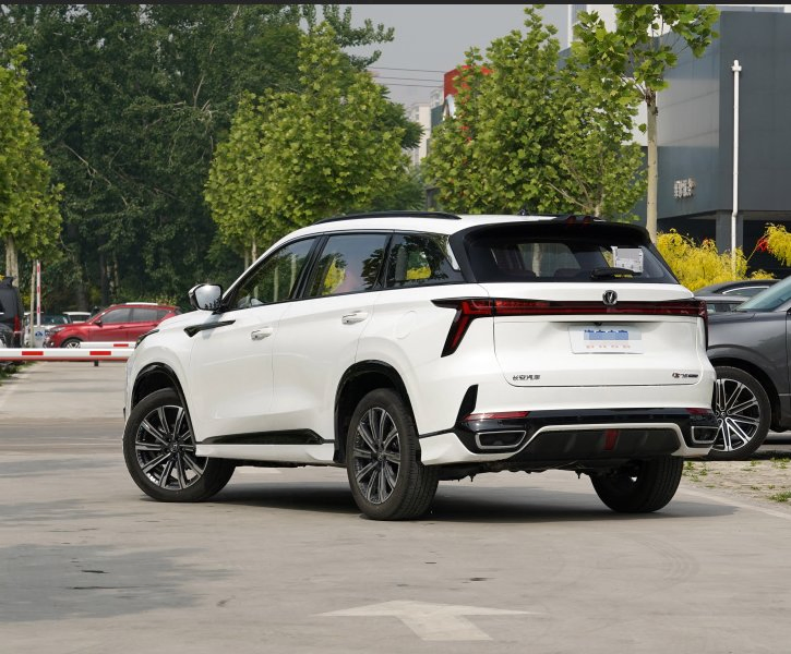 Cheap New and Used China Car Changan CS75 Plus Idd Hybrid SUV Petrol and Electric