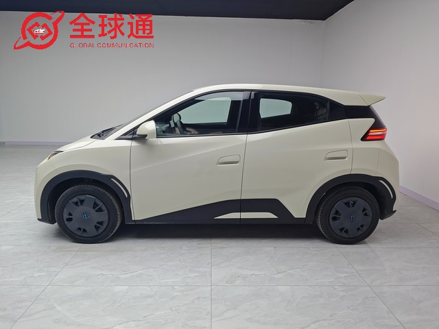 Girls'go-to: Zero-Mile Used Byd Seagull Electric Hatchback