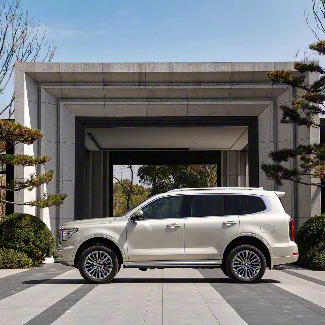 2026 Best Price Tank 300/500/400/700 Luxury Electric Mini SUV EV New Energy Extended Range Vehicle Used Second Hand Auto Chinese High Speed Hybrid Car in Stock