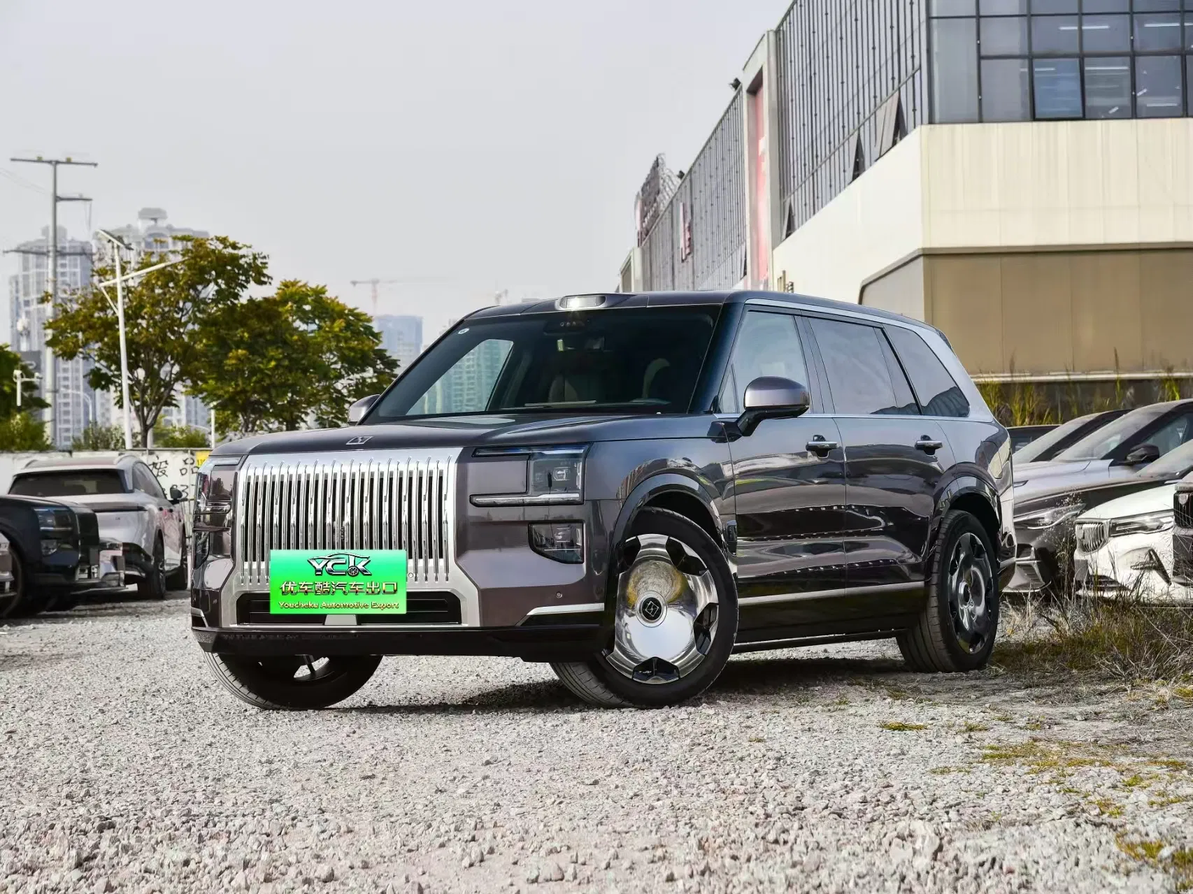 Off-road vehicle view 4