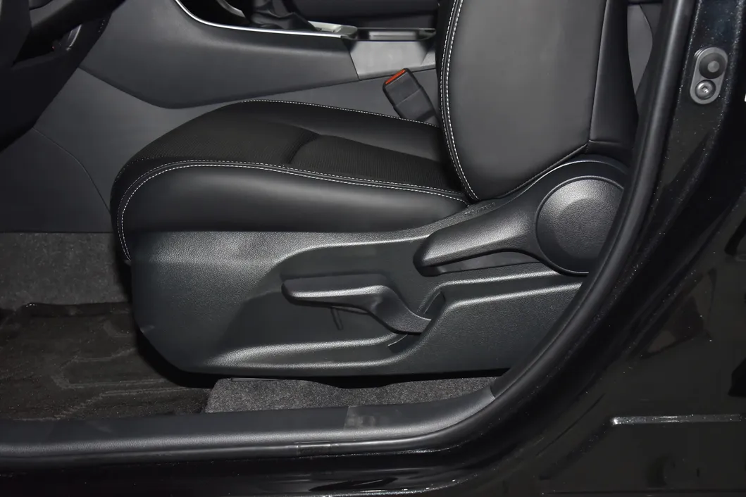 Toyota RAV4 Interior