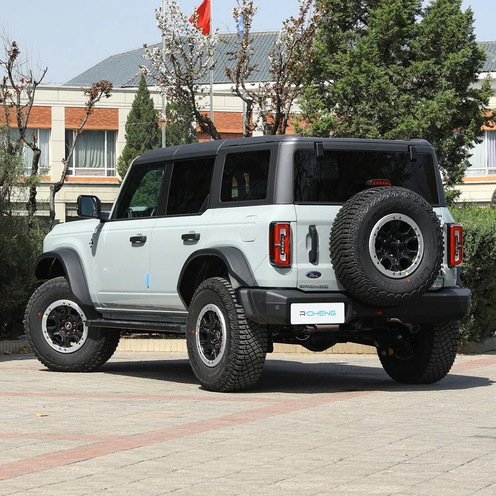 High Quality Used 2.3t Ford Bronco 5 Doors 5 Seats SUV used 10-Speed at Gasoline off-Road Vehicle Ford Bronco 2024