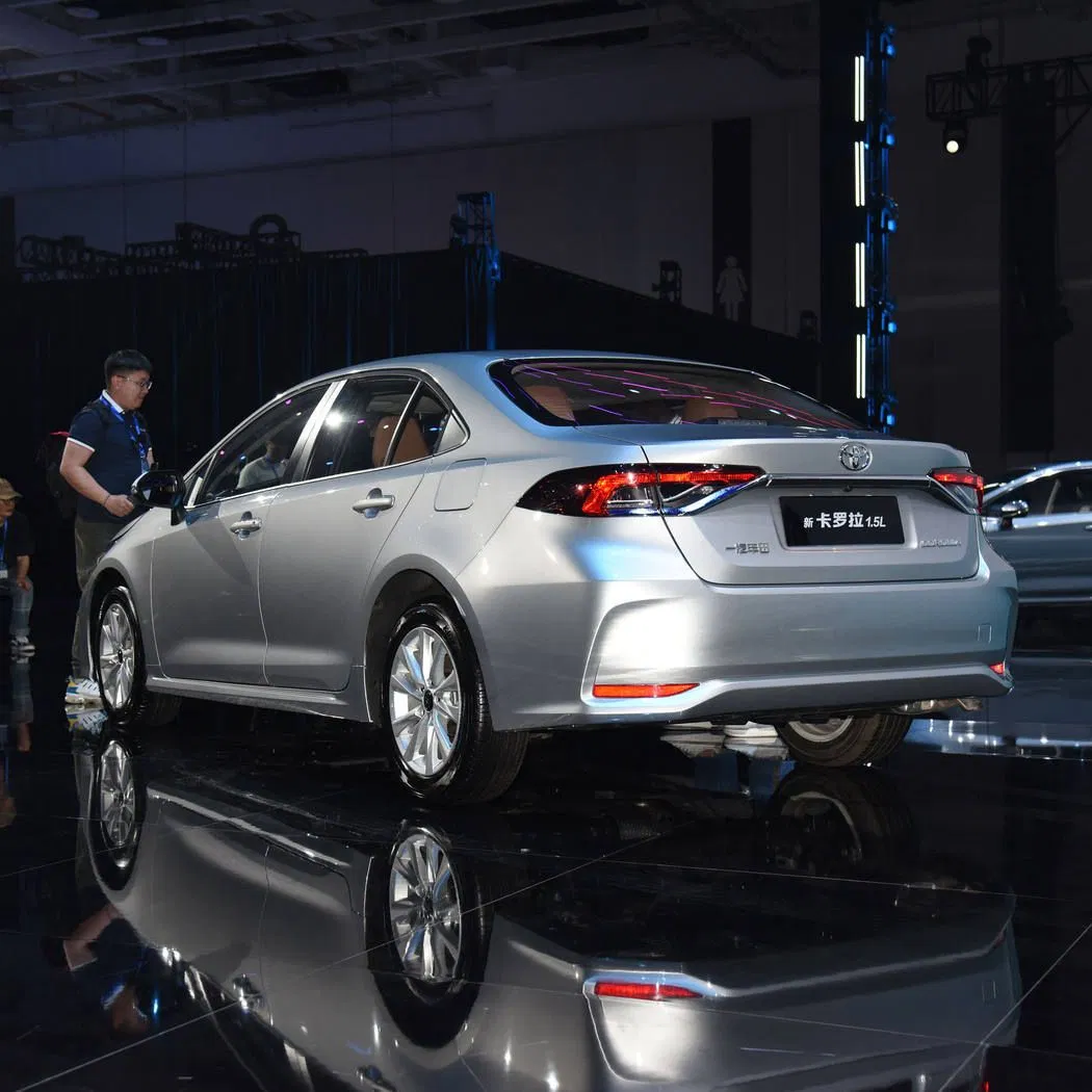 2025 2024 2023 Toyo-a Corolla High Quality Gasoline/Hybrid Auto Car Used Petrol Cars