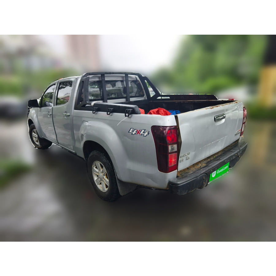 Guazi Wholesale Lsu Zu D-Max Diesel 2.5 Pickup Used Car 4WD 5 Seats