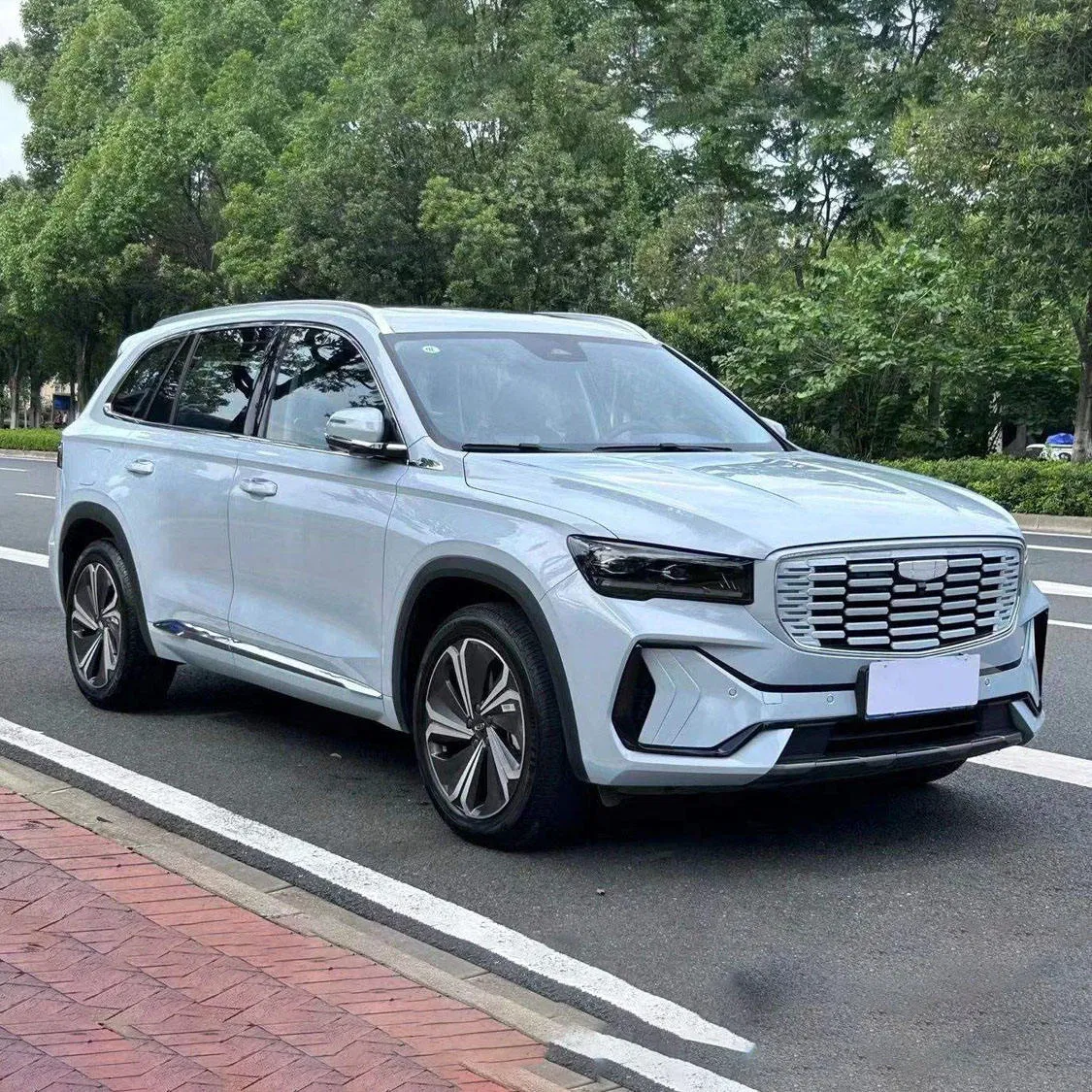2024 Geely Monjaro Luxury Hybrid SUV Used Car Chinese Electric Car Xingyue L 2.0t 2023 High Speed New Energy Vehicles Deposit