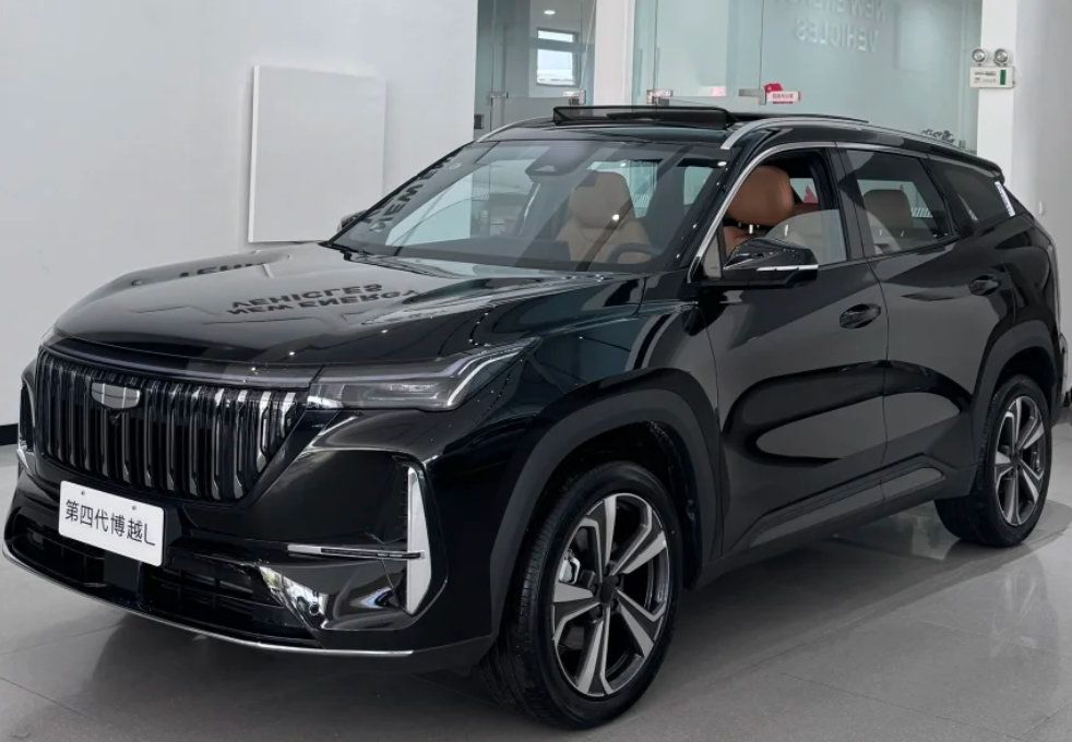 2025 Geely Boyue L Compact Gasoline SUV Cars Low Cost Chinese Vehicles 1.5t/2.0t Geely Atlas Petrol Cheap New Starray Cheap Stock Used