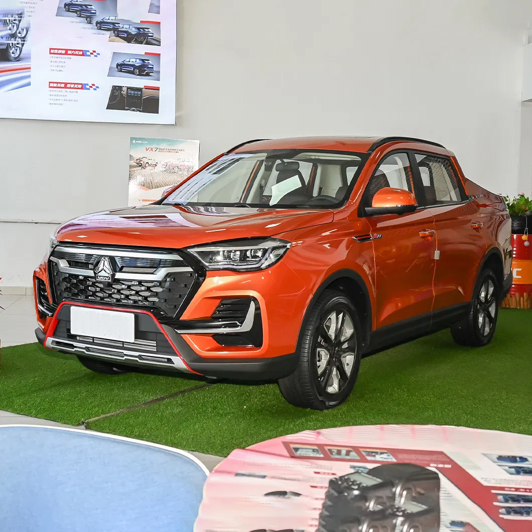 Sinotruk Pickup Truck Vx7 Gasoline New/Used Car with Cheap Price