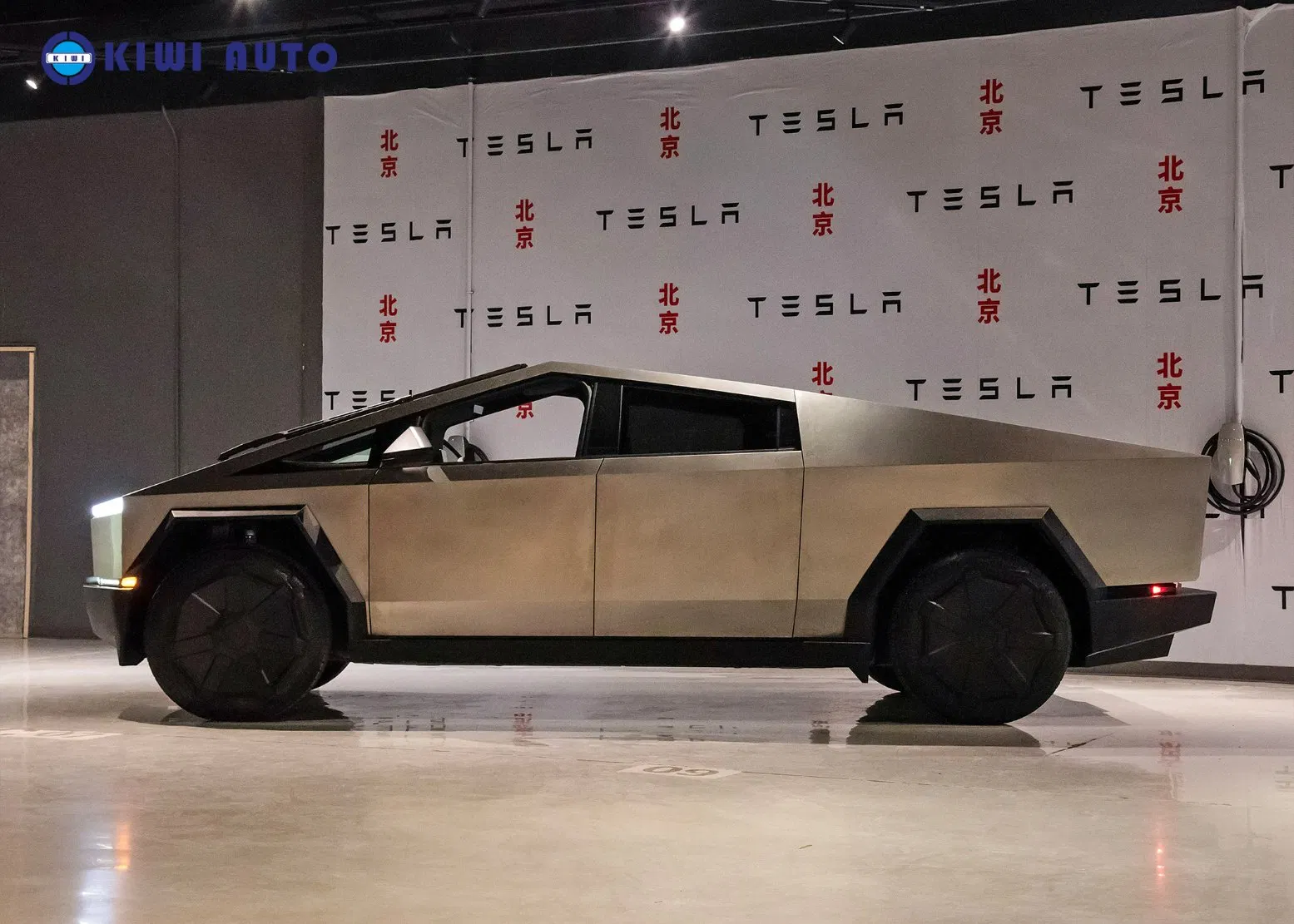 Tesla Car Cybertruck Fast Charge Electric Vehicles EV Auto Cars New Used Car Full Size Pickup Truck