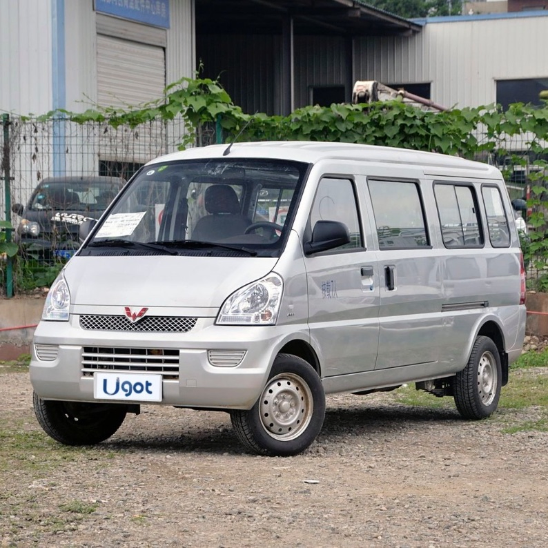 Quality Second-Hand Wuling Glory Commercial Van Gasoline 1.5L 7-Seater Mini Bus Used Vehicles