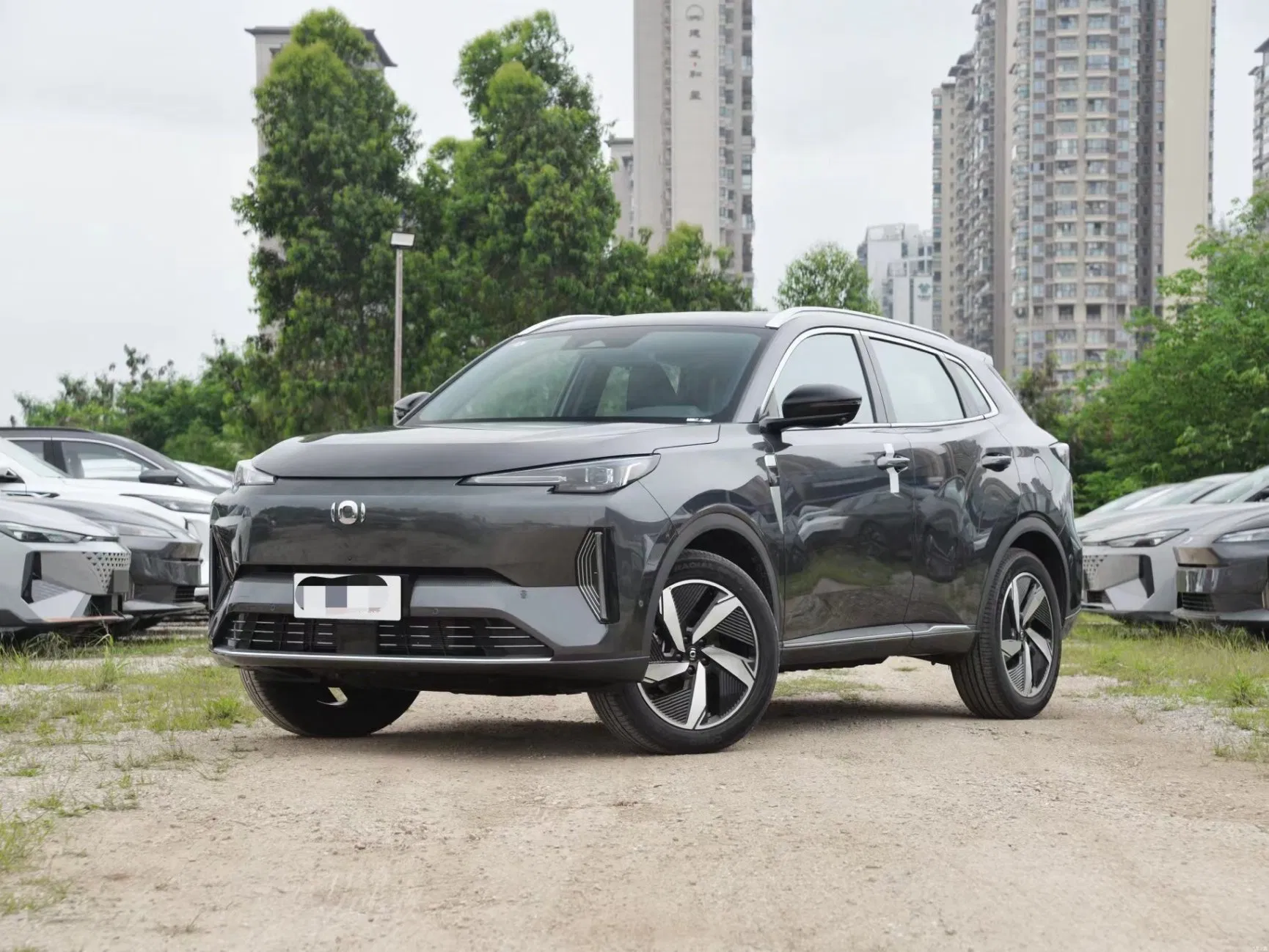 Changan Qiyuan Q05 True 125 Excellent Type Oil-Electric Hybrid Used Car China Car