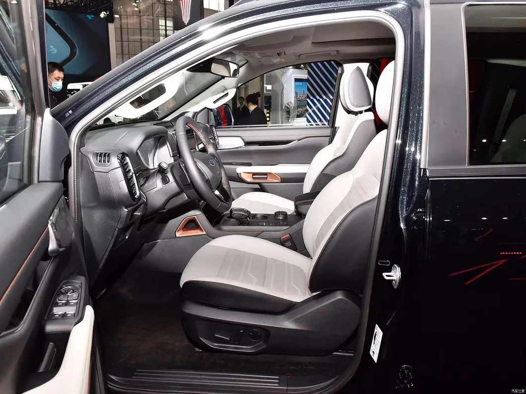 Ford Ranger Front View