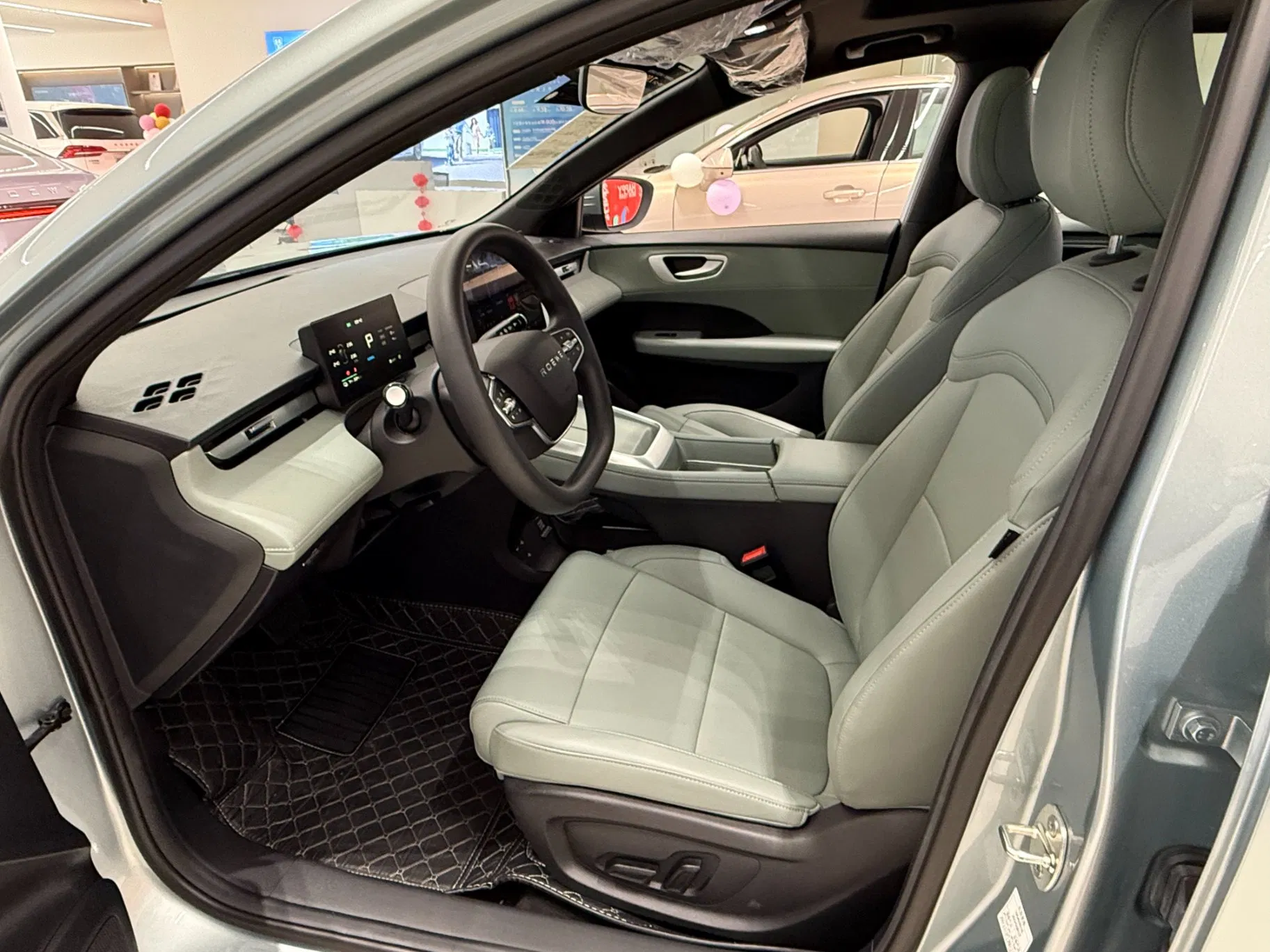 Wholesale 2025 Roewe D6 450km Range Electric Compact Sedan Used Car