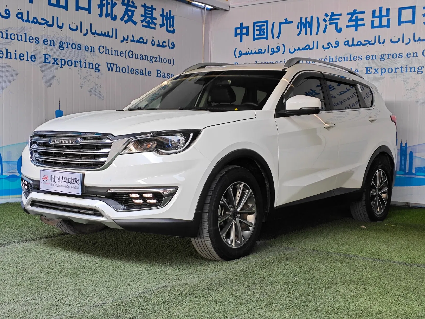 Jetour X70 SUV Secondhand Vehicle 1.5t/2.0t Golden Power Gasoline Petrol Used Cars