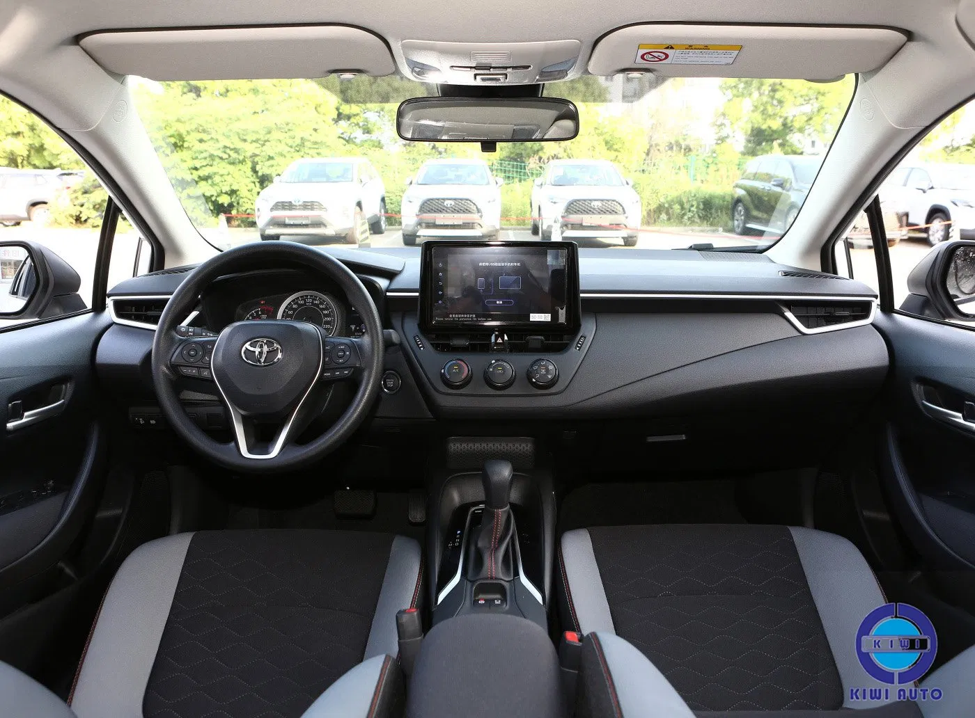 2024 2023 Wholesale Toyota Corolla Left Hand Drive Second Hand Gas Used Car Sedan