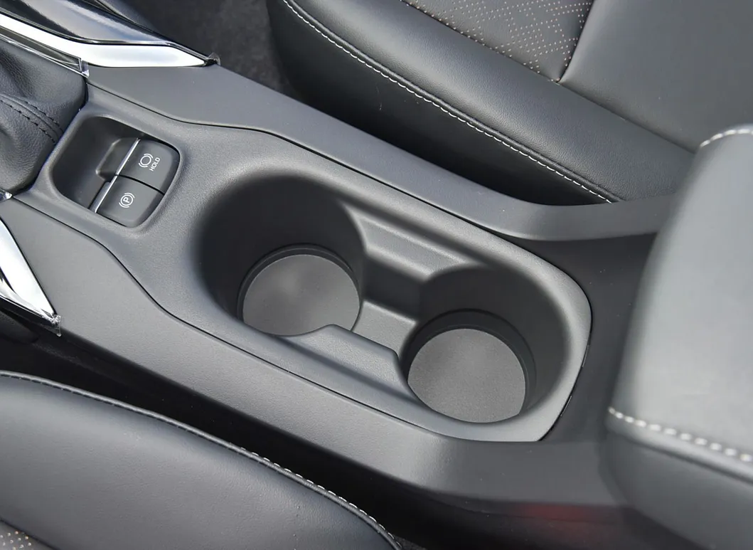 Toyota Corolla Cross Side