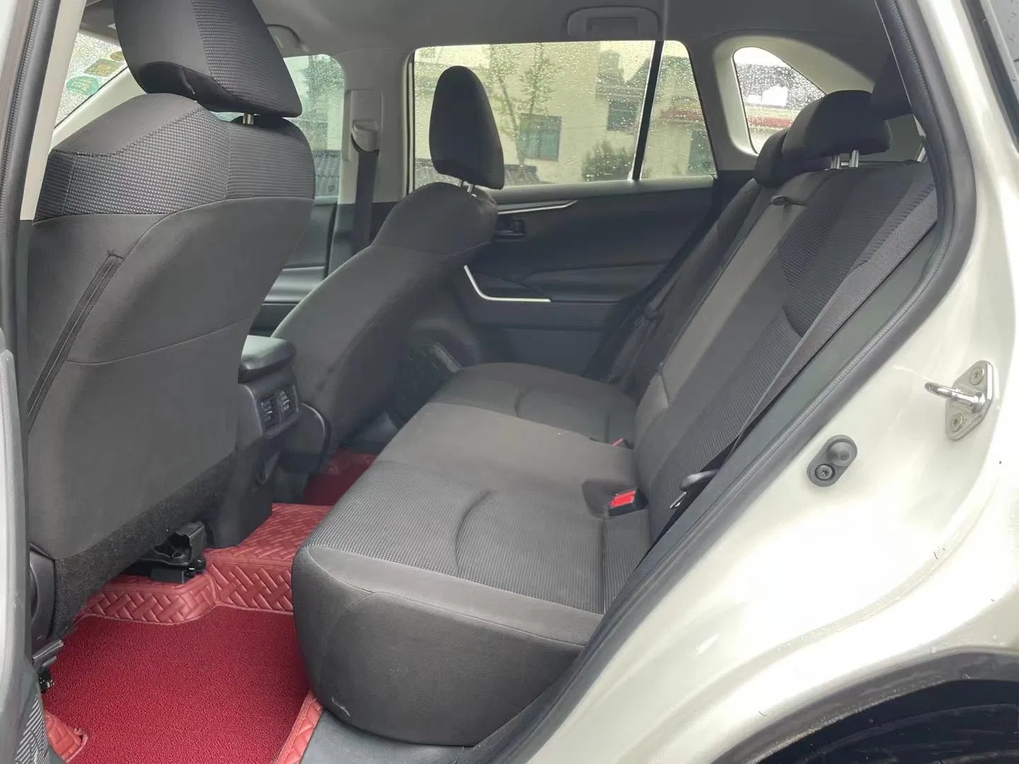 Cheap Price Used Car 2021 2022 2023 Toyota RAV4 Petrol 2.0L Automatic SUV Secondhand Petrol Gasoline Auto Car Pre-Owned Cars New Released Self-Owned