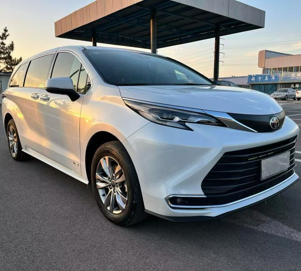 Toyot. a MPV Sienna Big Space 7 Seats Family MPV Two-Engine Hybrid Commercial Vehicle Used
