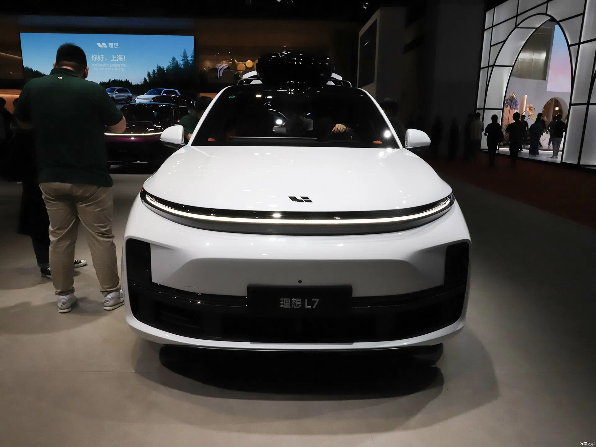 Leading Ideal L7 Medium and Large Extended-Range SUV Car Used Electric Car Cheap New Car