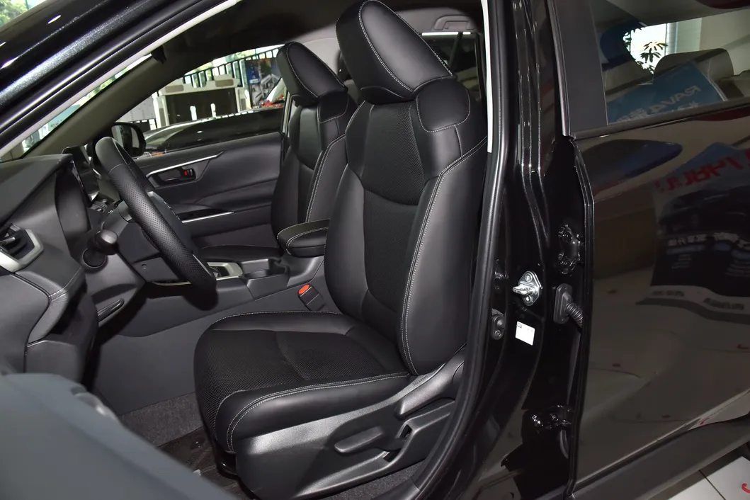 Toyota RAV4 Side View