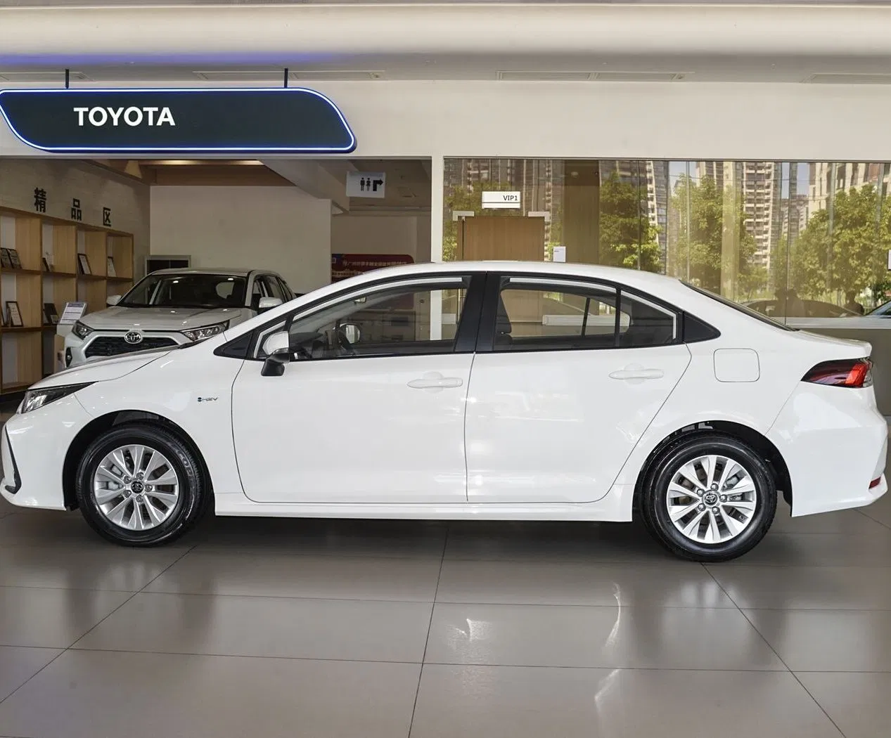 2024 Used Toyota Corola 1.8L Smart Hybrid Auto Dual-Engine Elite Version Cars