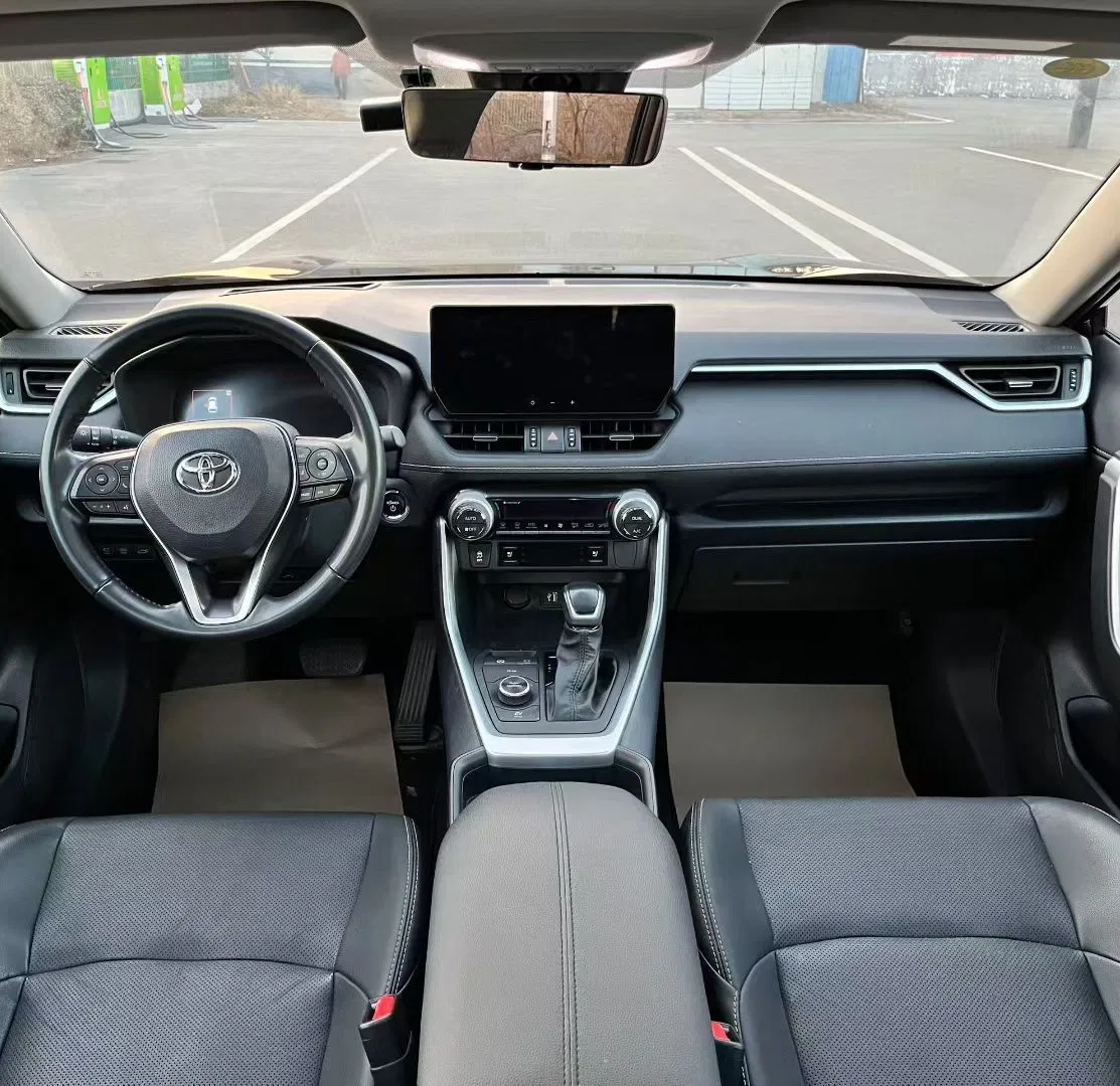 Toyot. a Wildlander SUV Used 2.5L Four Wheel Drive in Stock