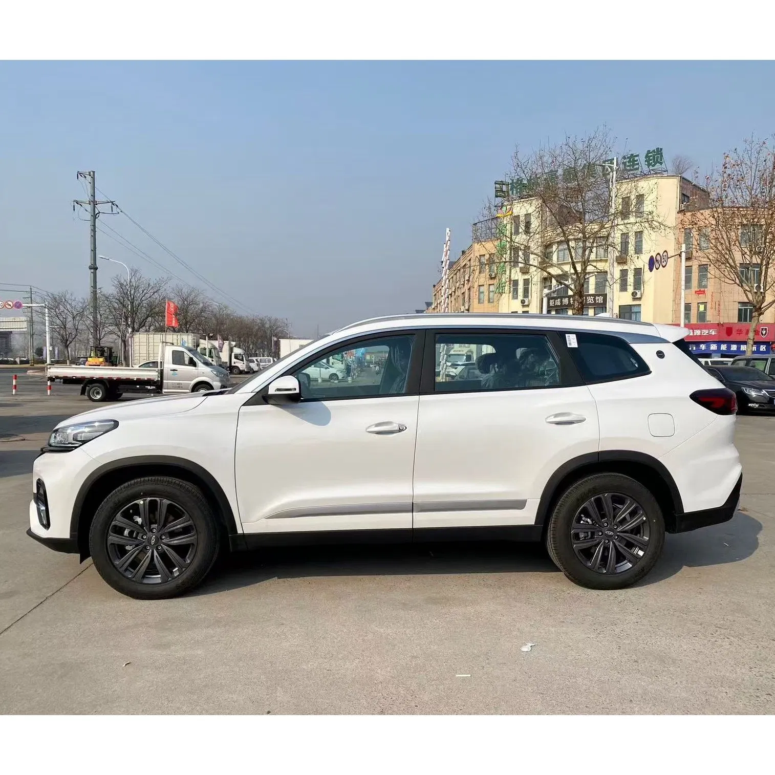 Chery Tiggo 8 SUV, Large SUV, Essential for Home Use, Stock Cars, 1.5t, Five-Door, Seven-Seat, Used Car, Brand-New Zero-Mileage Car