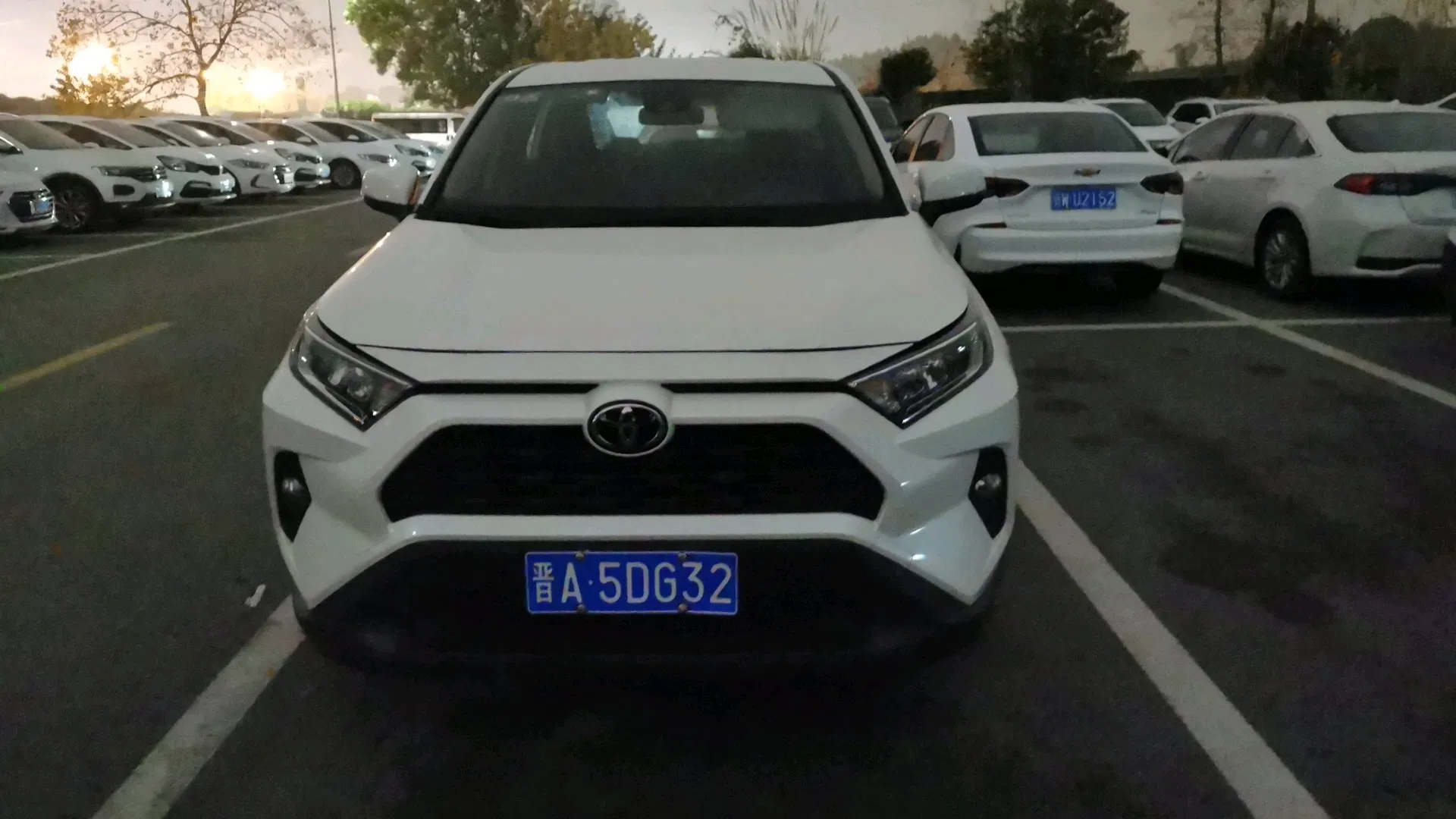 Cheap Used Car 2022 2021 RAV4 Rongfang Gasoline Small SUV 2.0L/2.5L Second Hand Toyota New Used Car Petrol Left Hand Drive Automobile Car New Released