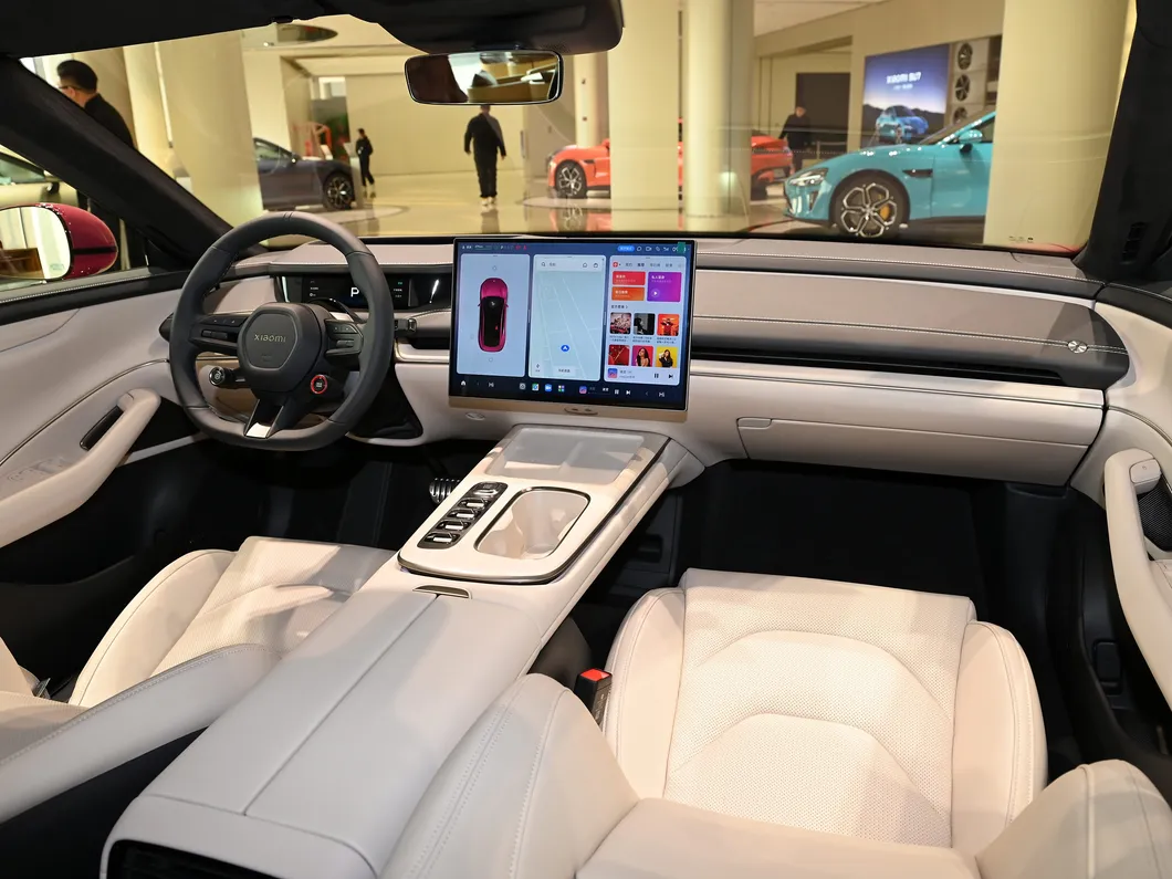 Xiao Mi Su7 Electric Sedan