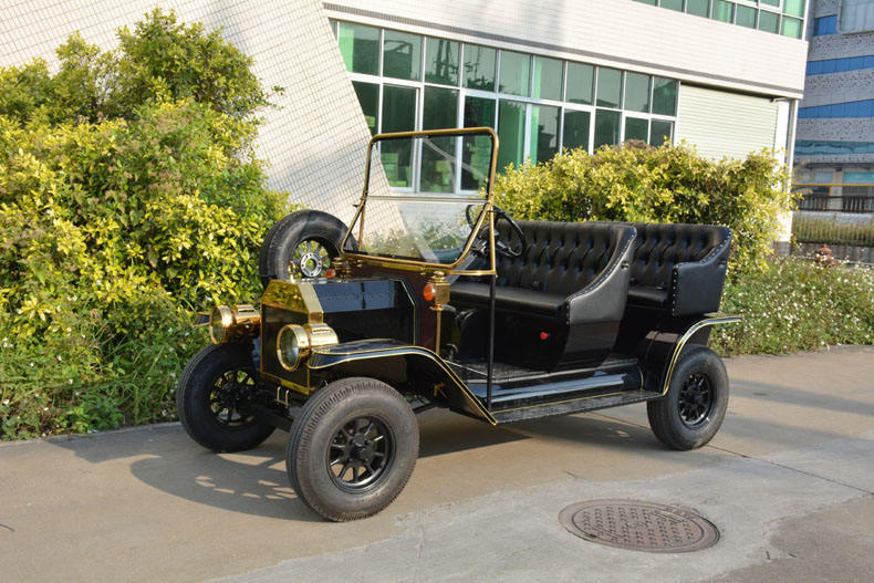 Electric Vehicle 5 Seater Vintage Classic Car with Door Battery Rain Curtain