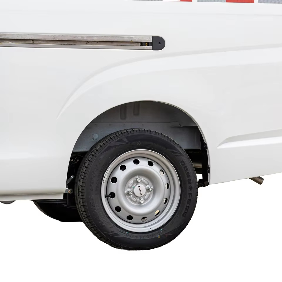 Chery 8-11 Seat Minivan 1.2L Petrol Displacement Euro 4 Manual New R14