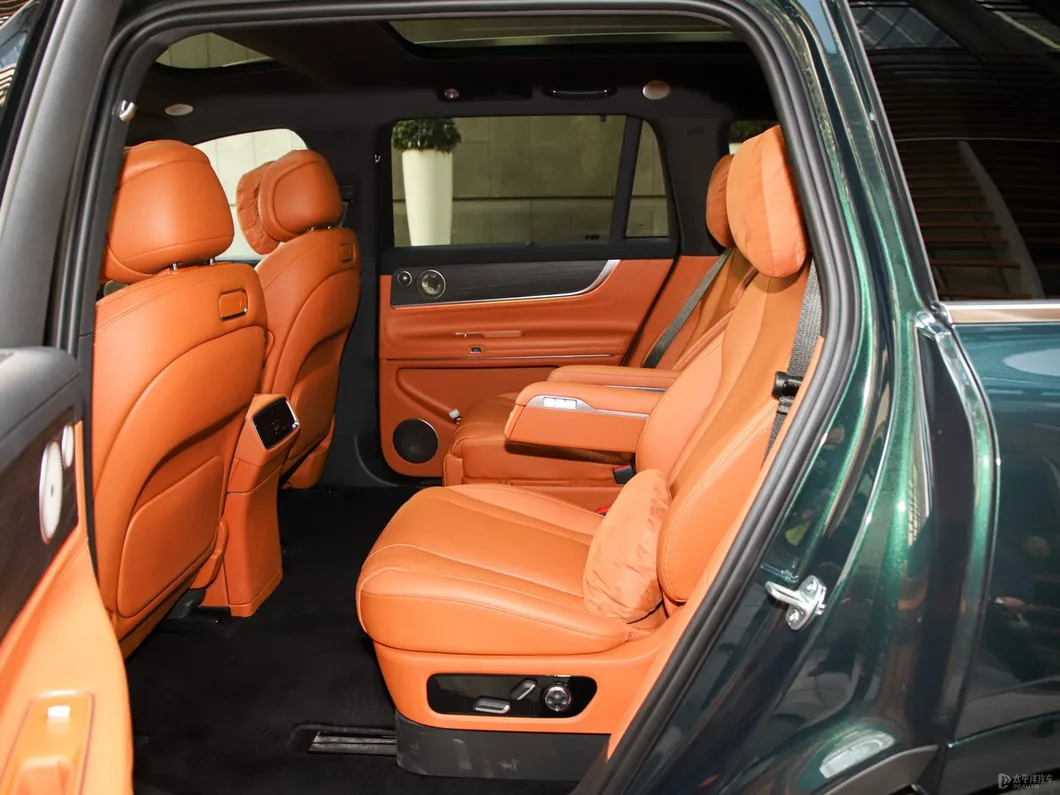 Foldable Passenger Seat