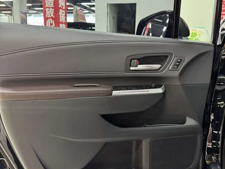 Granvia Luxury Photo 9