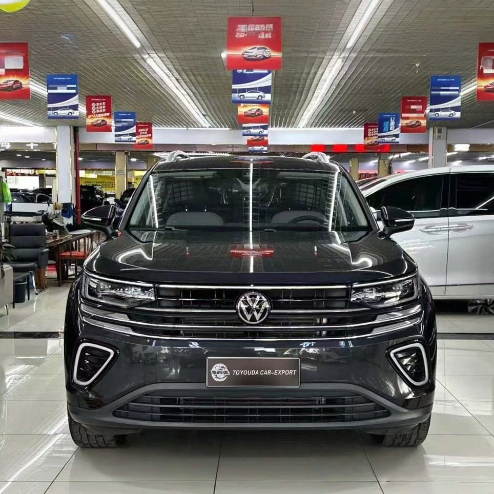2024 Volks-Wagen Tavendor Luxury SUV 2.0tsi 330tsi Automatic Transmission 4-Door SUV 5-Seater Gasoline Petrol Car Used Car