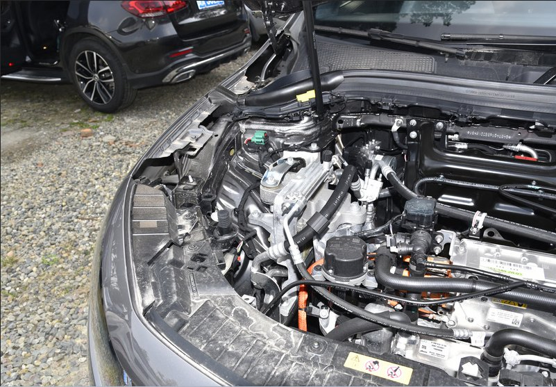 Benz Eqa 260 Pure Electric Compact SUV Car New Energy Vehicle Used Electric Car From Hengxin Auto Group