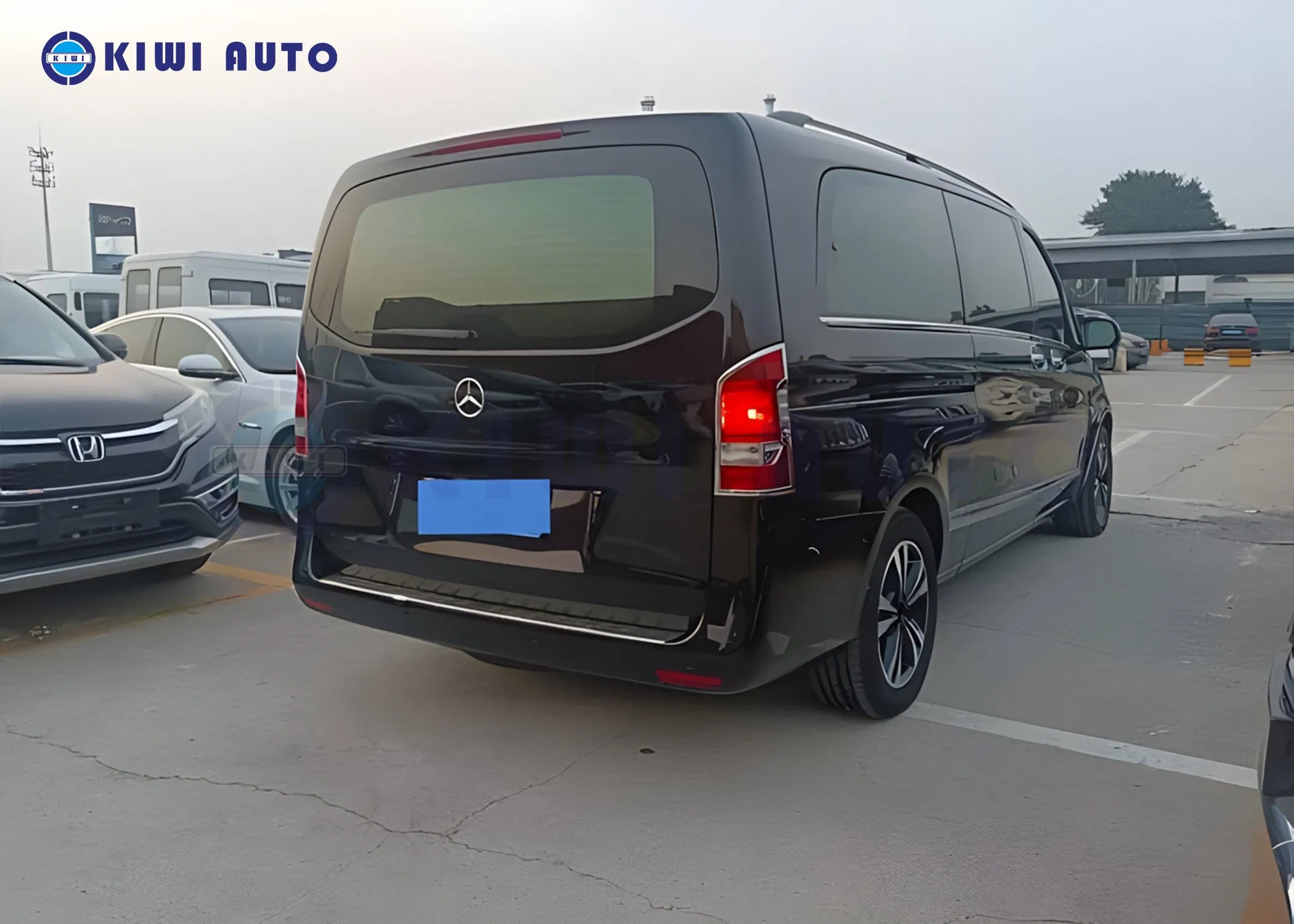 Benz MPV Vito 2018 2.0t Elite Edition 7 Seats Luxury Single Seat MPV Car Used Commercial Van Fuel Vehicle