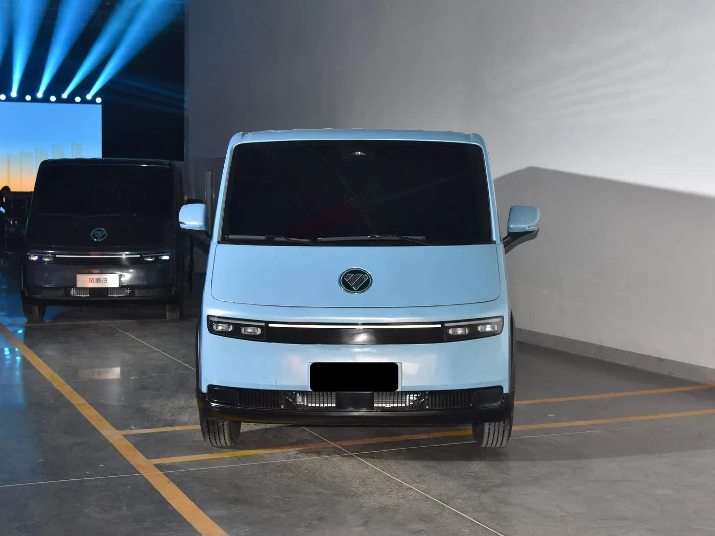 Fuel-Efficient Economical Foton View I7 Minivan for Urban Logistics Distribution