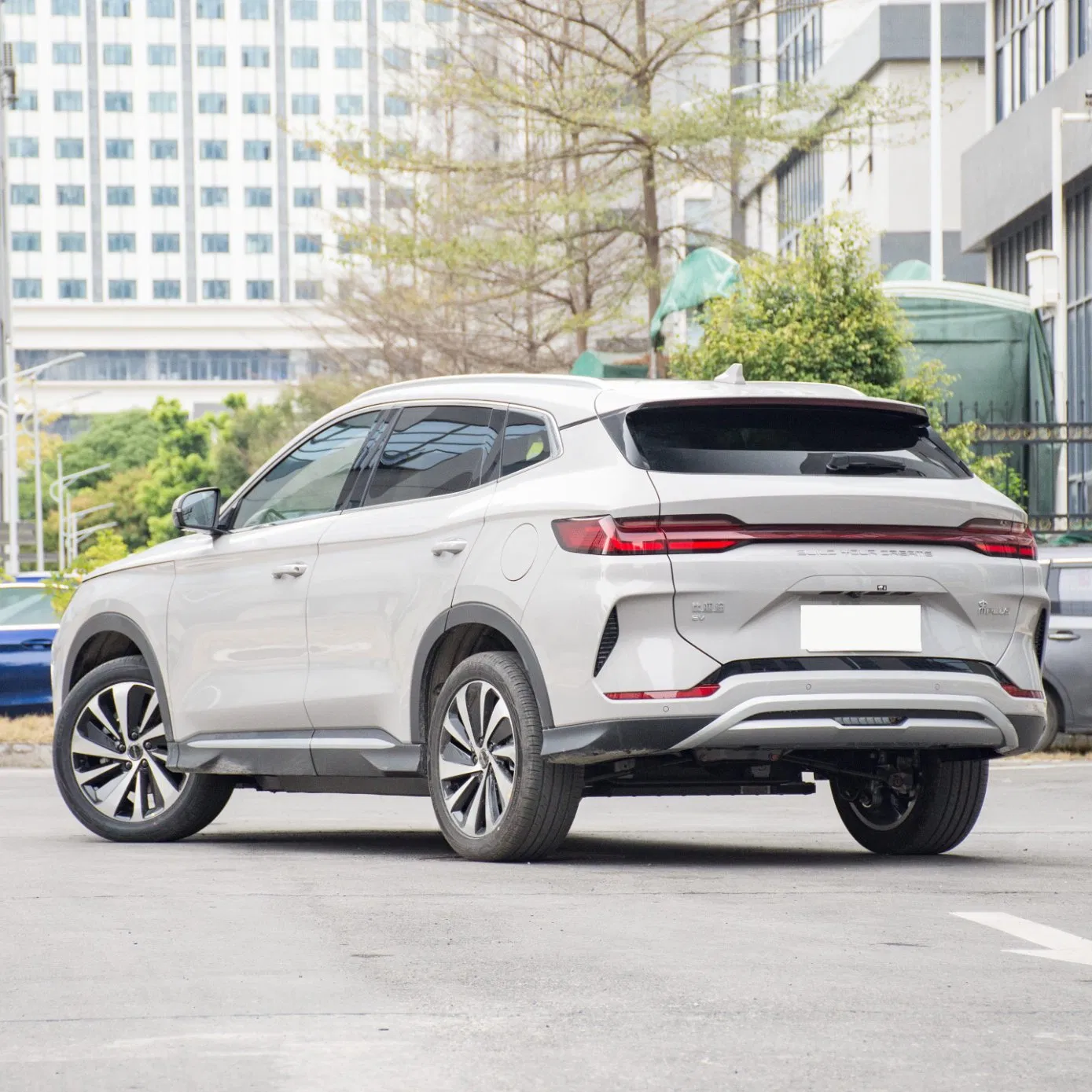 China Electrical New Auto Car EV Byd Qin Song Han Tang Yuan Automobile Mini Electric Vehicles New Energy Car High Speed SUV Electric Used Car